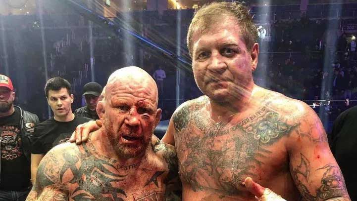 Emelyanenko defeated 51-year-old Jeff Monson