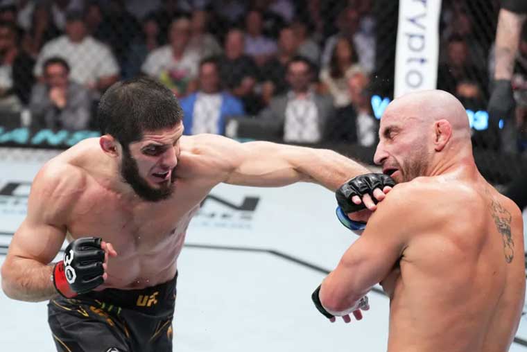 Islam-Makhachev-retained-his-lightweight-title